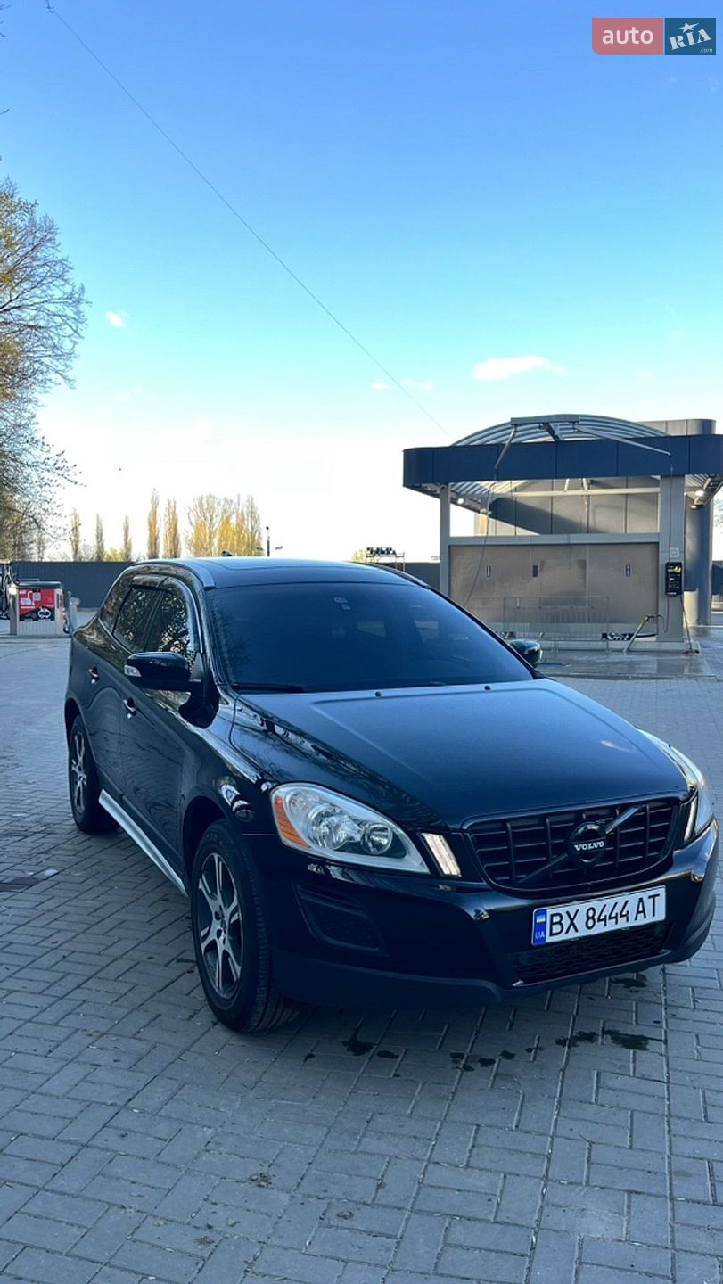 Volvo Xc60 2011 VIN YV4902DZ2B2201981 фото оголошення 10 з 45