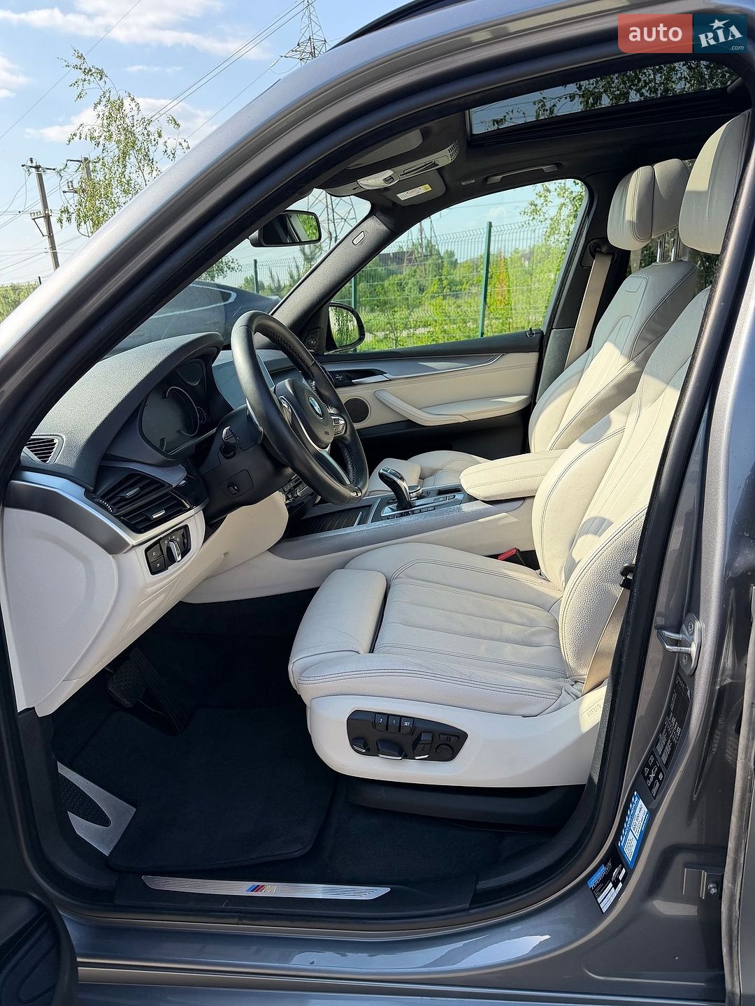 BMW X5 2015 VIN WBAKS610700N58834 фото оголошення 27 з 38