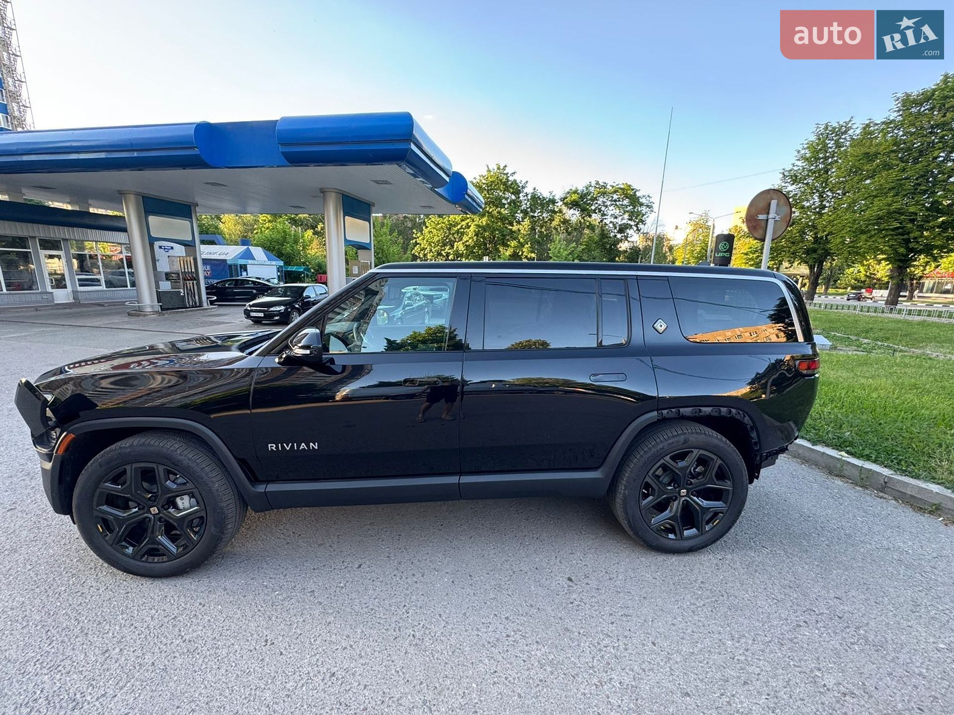 Rivian R1S 2025 VIN 7PDSGBBA1SN071292 фото оголошення 29 з 41