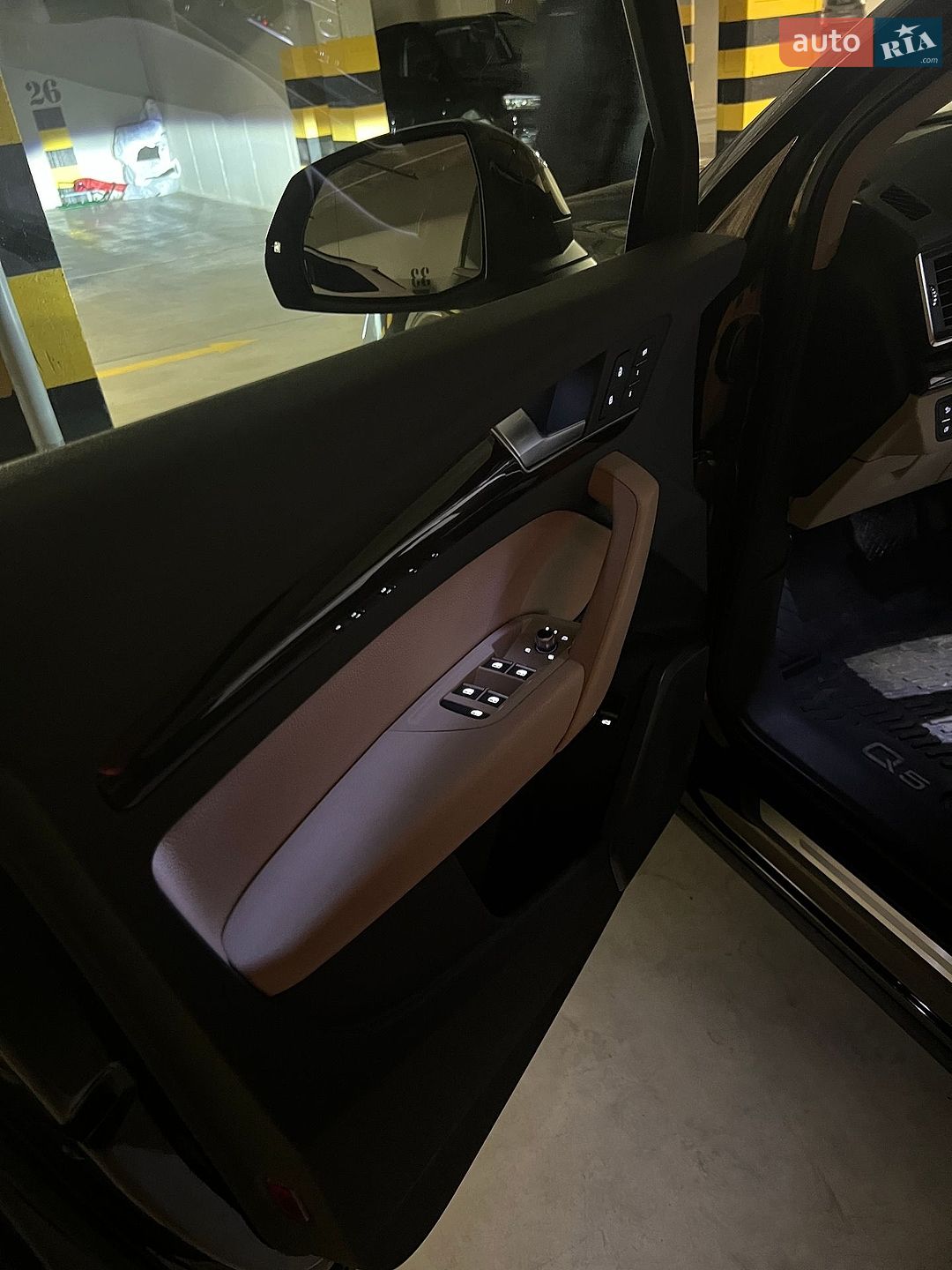 Audi Q5 2018 VIN WAUZZZFYXJ2225222 фото оголошення 9 з 65