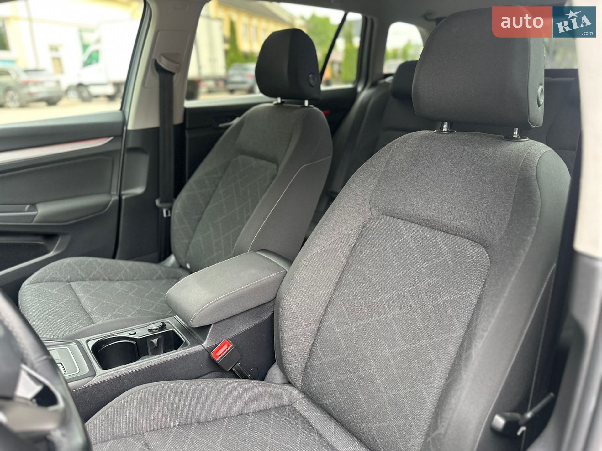 Volkswagen Golf 2021 VIN WVWZZZCDZMW508478 фото оголошення 45 з 90