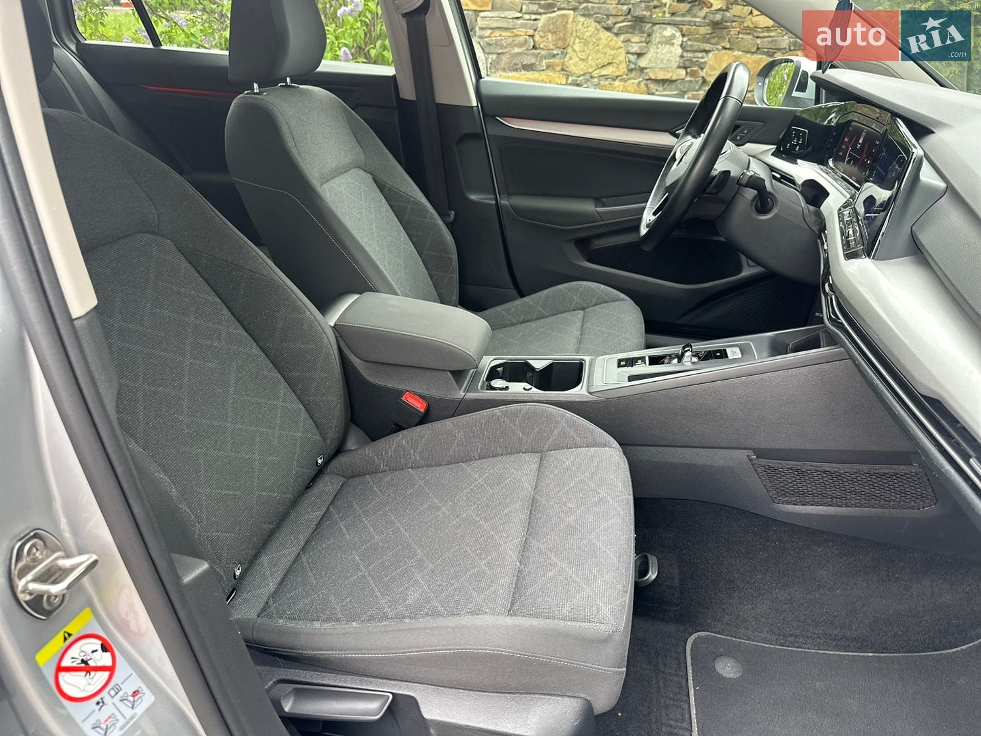 Volkswagen Golf 2021 VIN WVWZZZCDZMW508478 фото оголошення 54 з 90