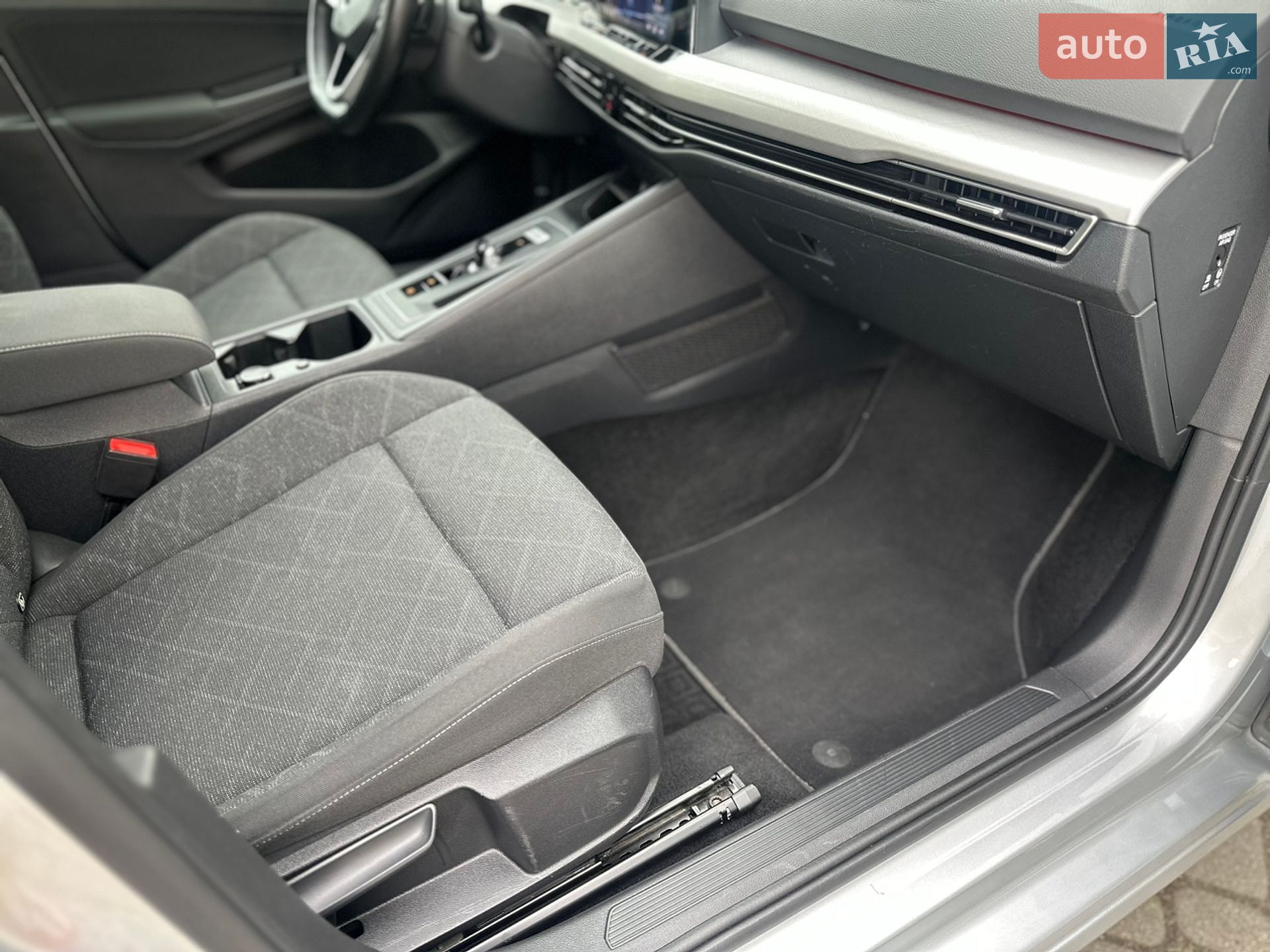 Volkswagen Golf 2021 VIN WVWZZZCDZMW508478 фото оголошення 55 з 90