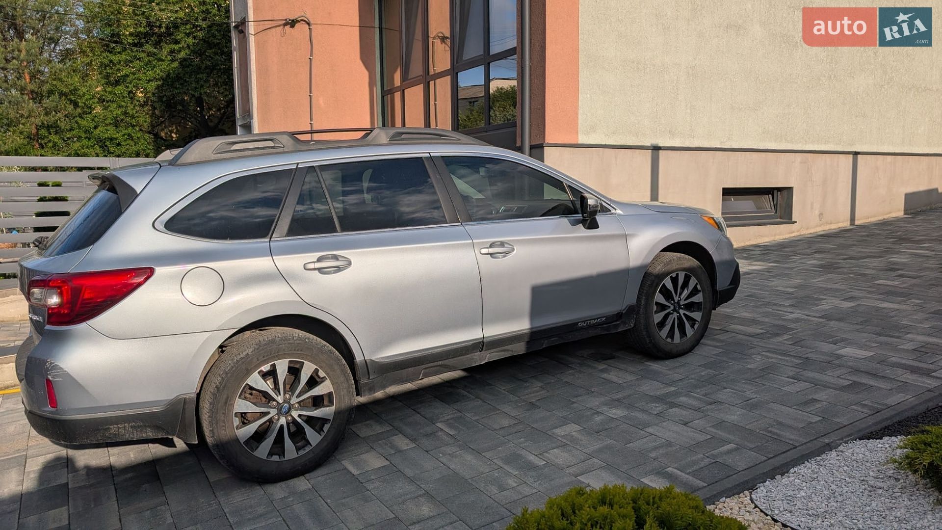 Subaru Outback 2015 VIN 4S4BSBJC4F3353805 фото оголошення 3 з 17