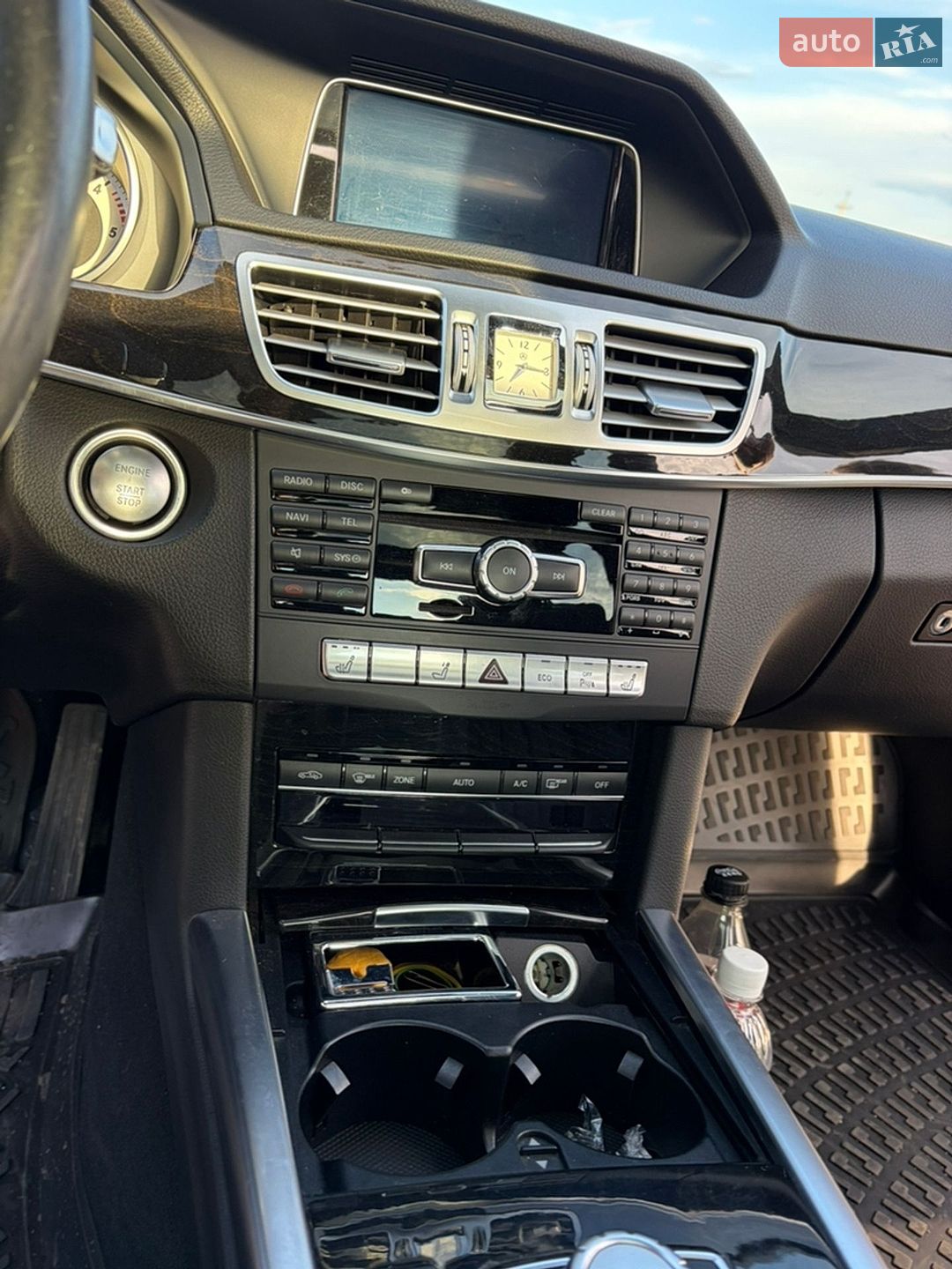 Mercedes-Benz E-Class 2013 VIN WDDHF8CB9EA954654 фото оголошення 9 з 20