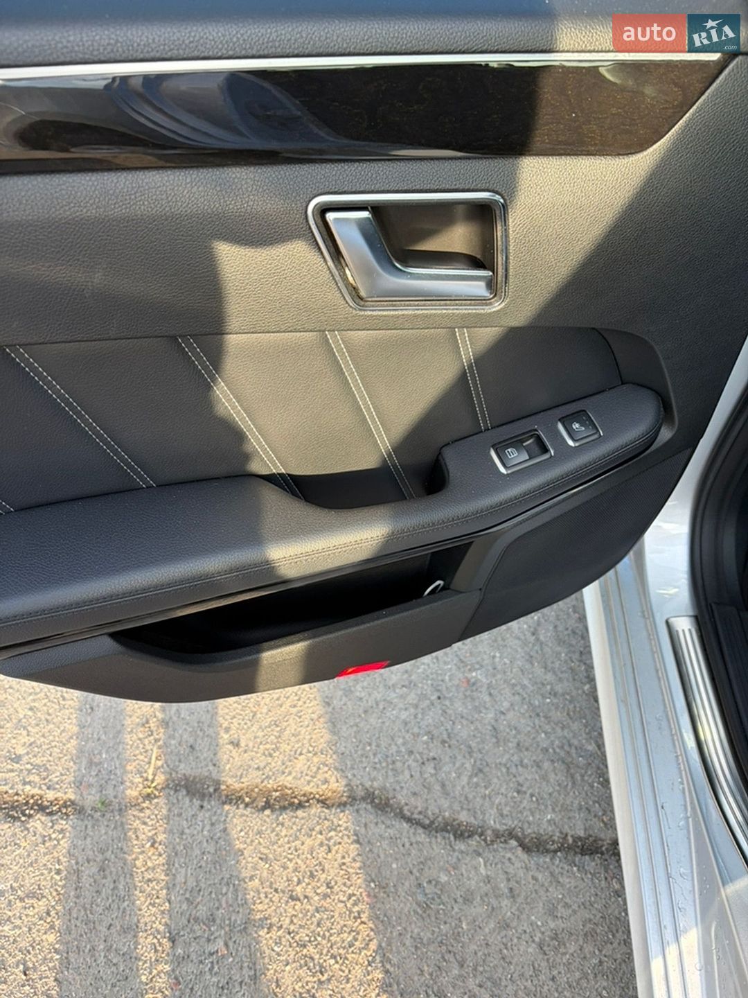 Mercedes-Benz E-Class 2013 VIN WDDHF8CB9EA954654 фото оголошення 14 з 20