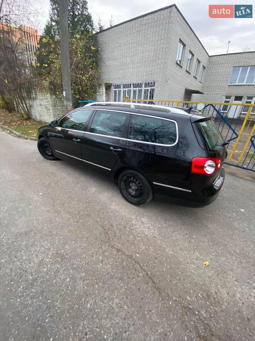 Volkswagen Passat 2009 VIN WVWZZZ3CZ9E139553 фото оголошення 2 з 27