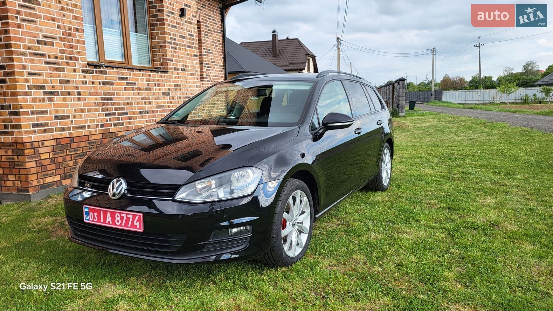 Volkswagen Golf 2015 VIN WVWZZZAUZFP631294 фото оголошення 42 з 45