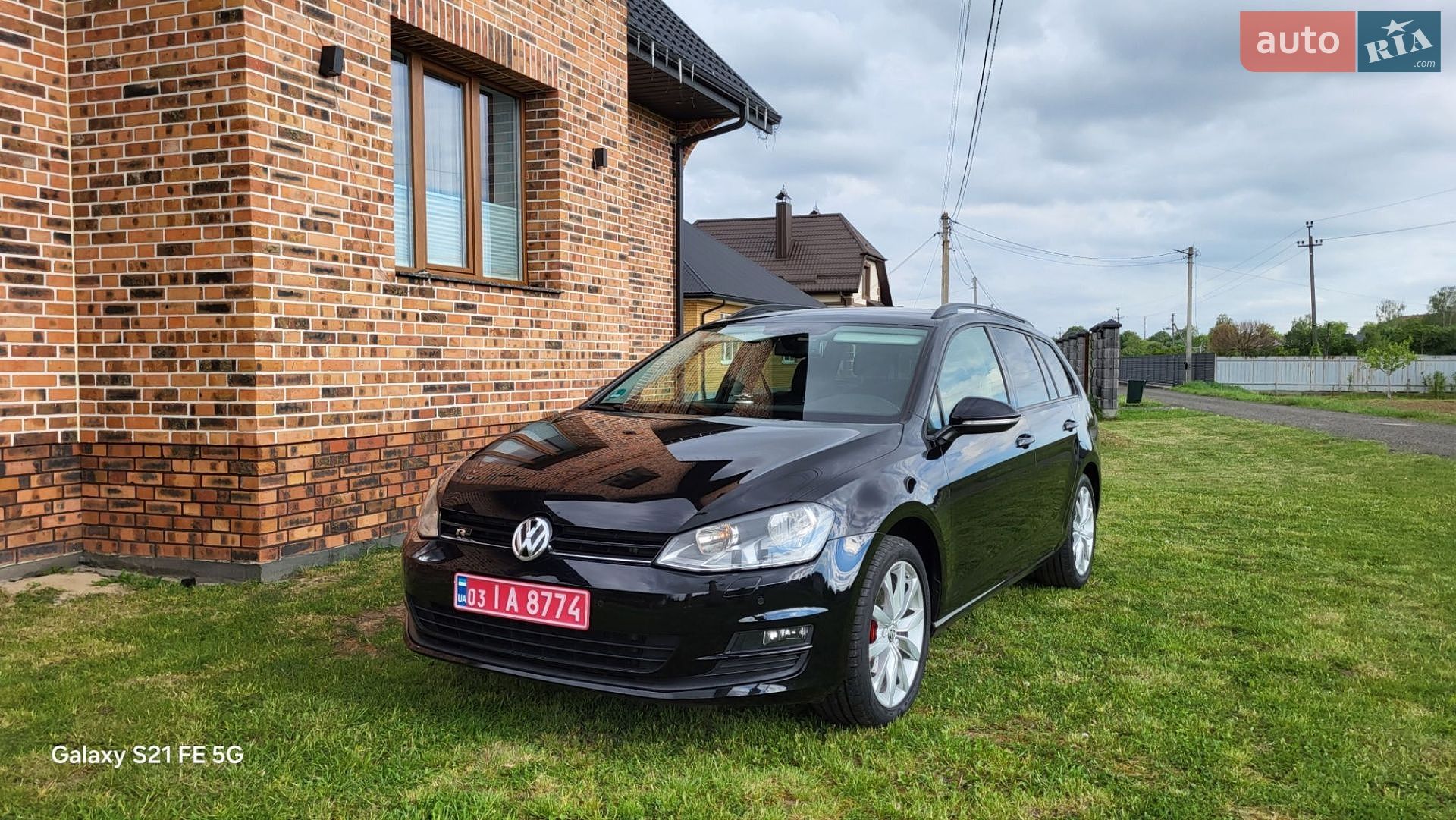 Volkswagen Golf 2015 VIN WVWZZZAUZFP631294 фото оголошення 43 з 45