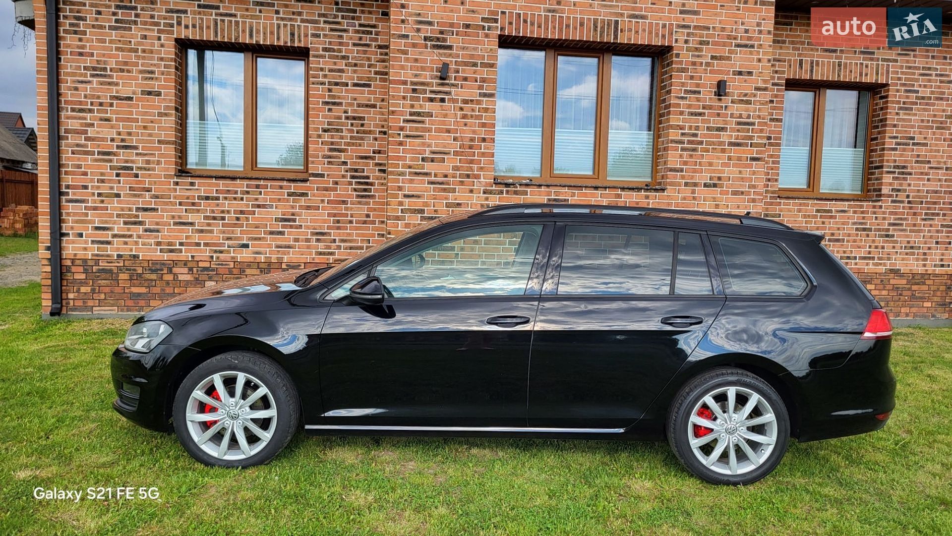Volkswagen Golf 2015 VIN WVWZZZAUZFP631294 фото оголошення 44 з 45