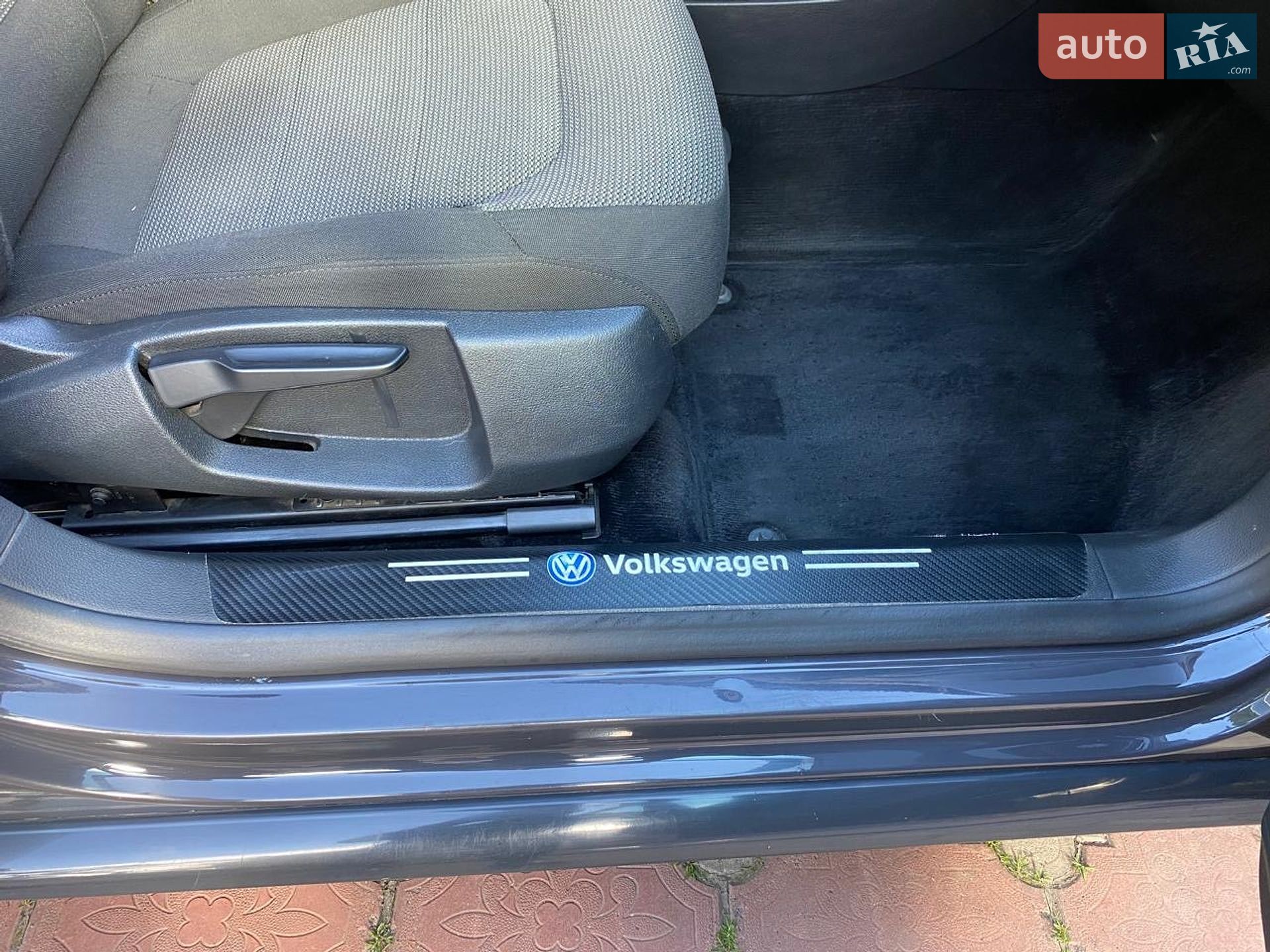 Volkswagen Passat 2011 VIN WVWZZZ3CZCE063054 фото оголошення 16 з 31