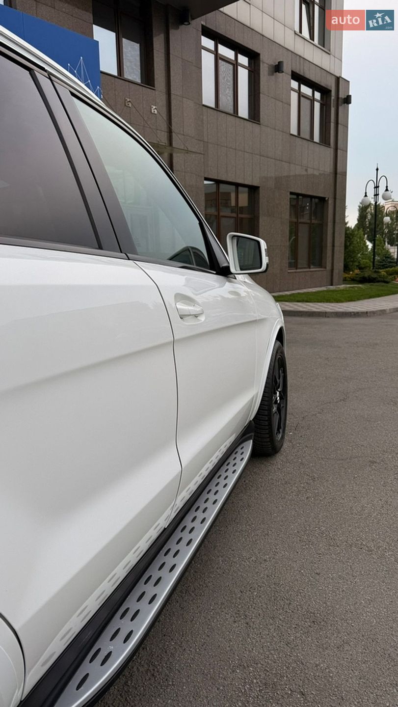 Mercedes-Benz M-Class 2014 VIN 4JGDA2EB2EA398166 фото оголошення 13 з 24