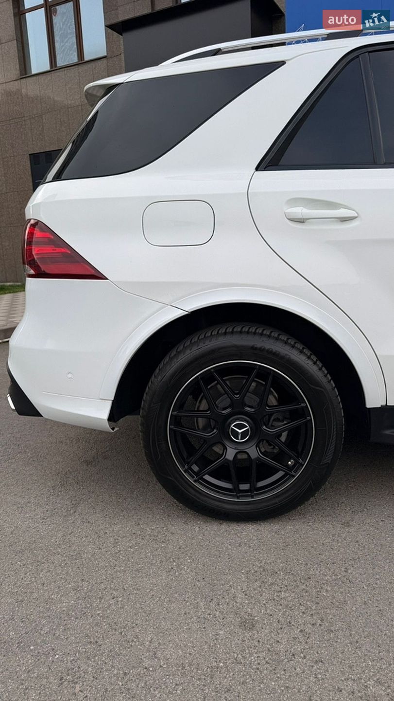 Mercedes-Benz M-Class 2014 VIN 4JGDA2EB2EA398166 фото оголошення 14 з 24