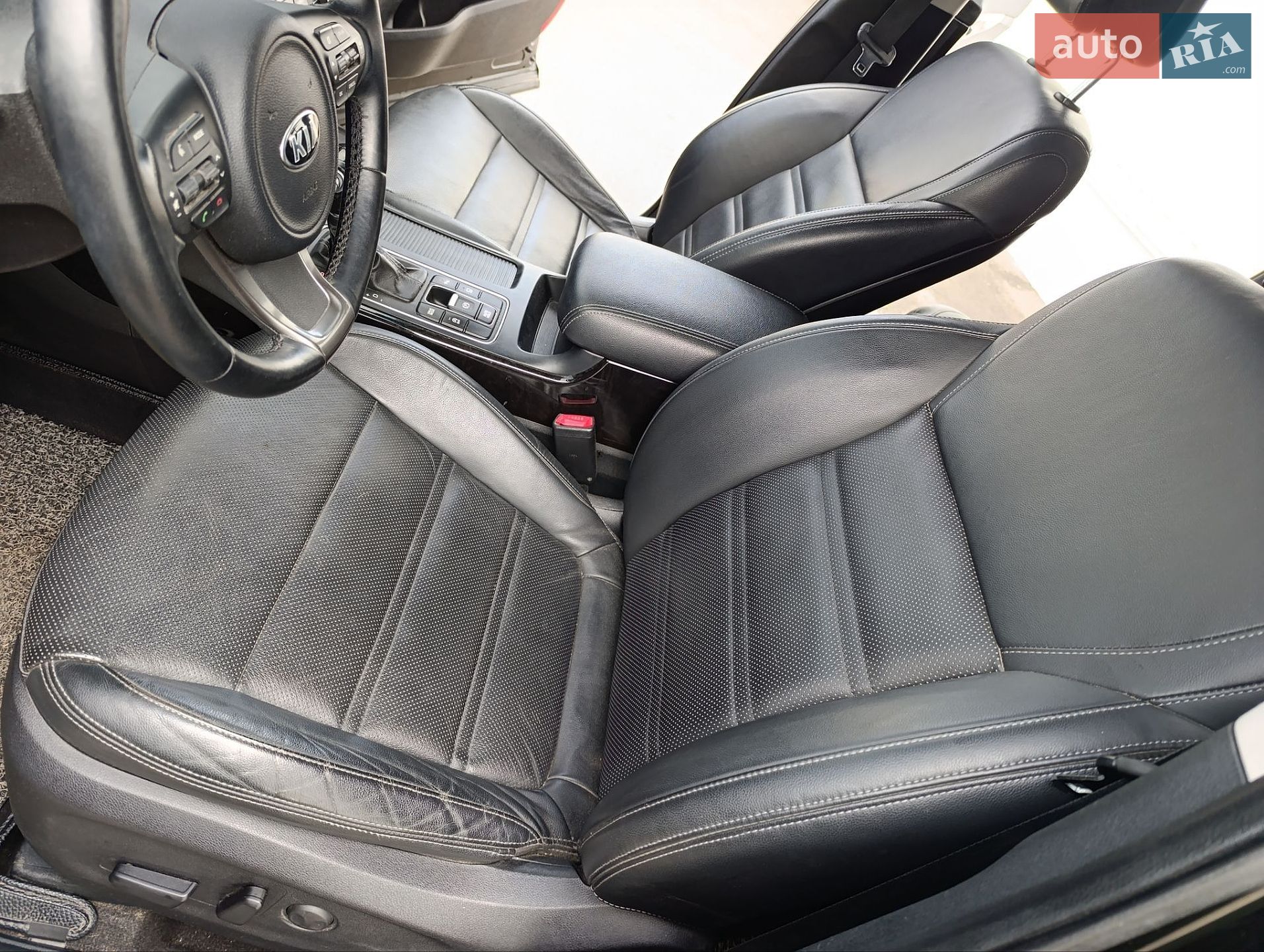 Kia Sorento 2015 VIN KNAPK81ABFA071582 фото оголошення 23 з 36