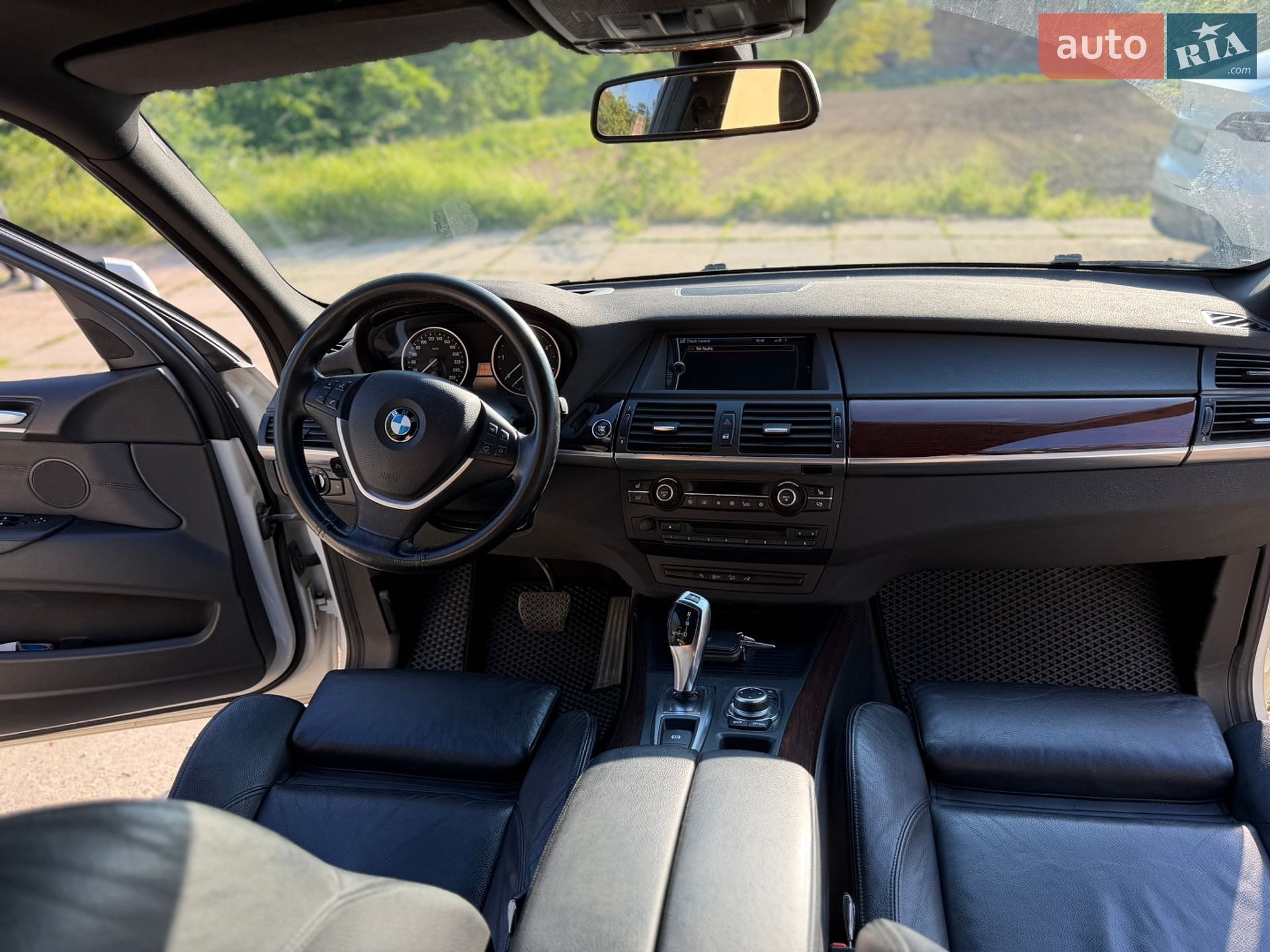 BMW X5 2011 VIN WBAZW41000L825124 фото оголошення 17 з 42