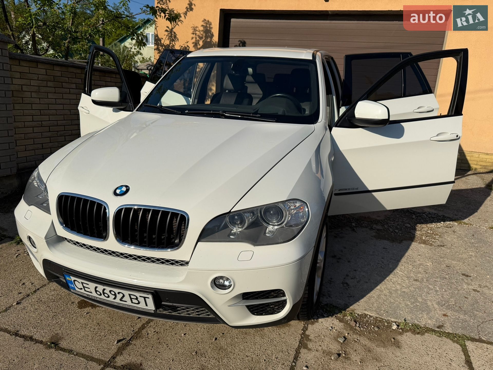 BMW X5 2011 VIN WBAZW41000L825124 фото оголошення 34 з 42