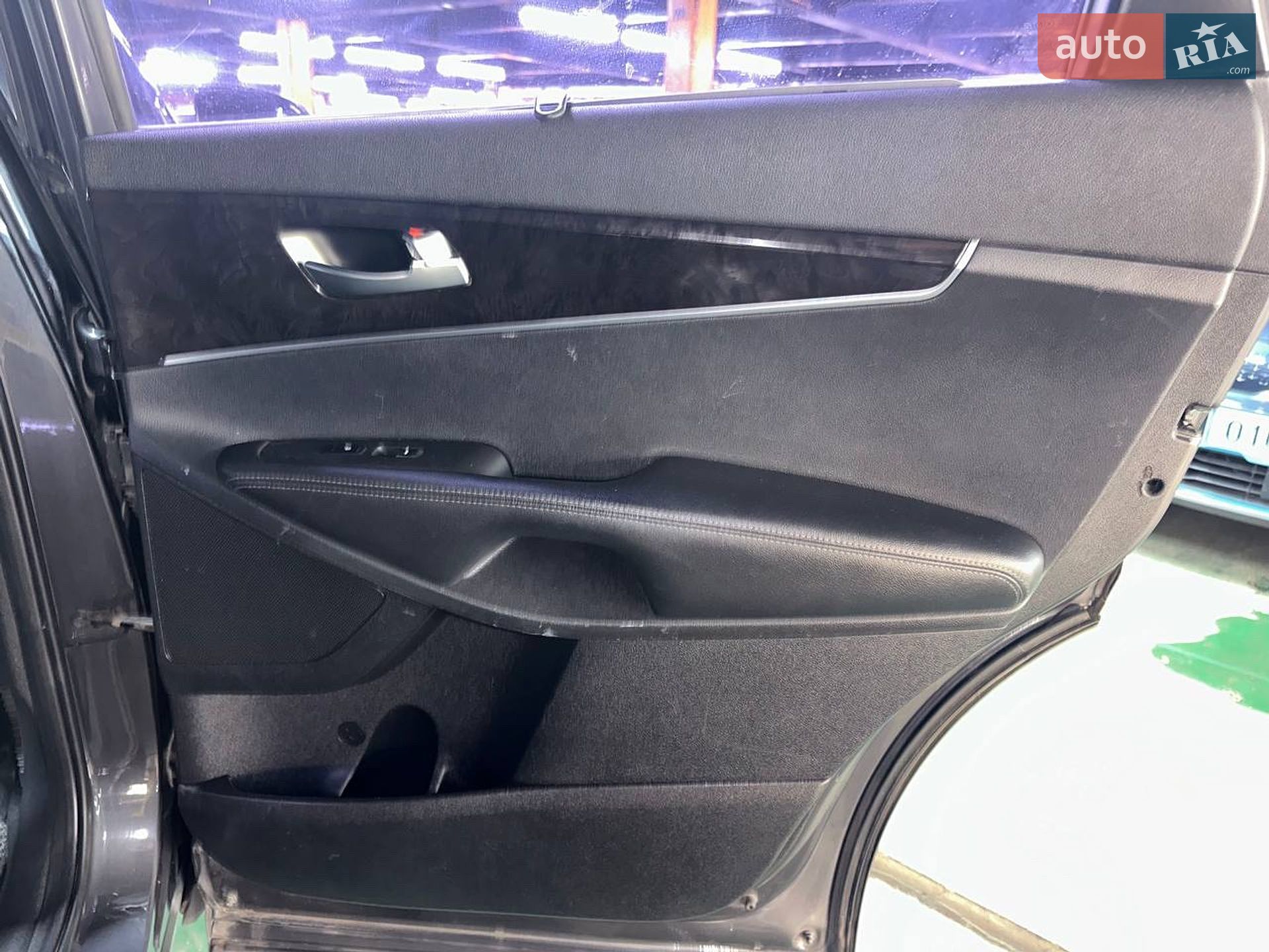 Kia Sorento 2015 VIN KNAPS81ABFA062091 фото оголошення 17 з 25