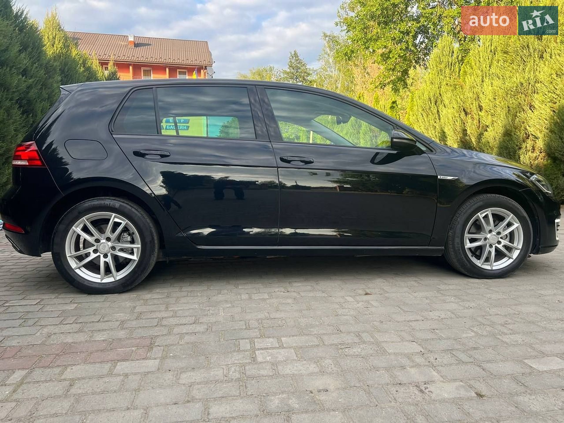 Volkswagen e-Golf 2018 VIN WVWZZZAUZJ8904833 фото оголошення 5 з 29