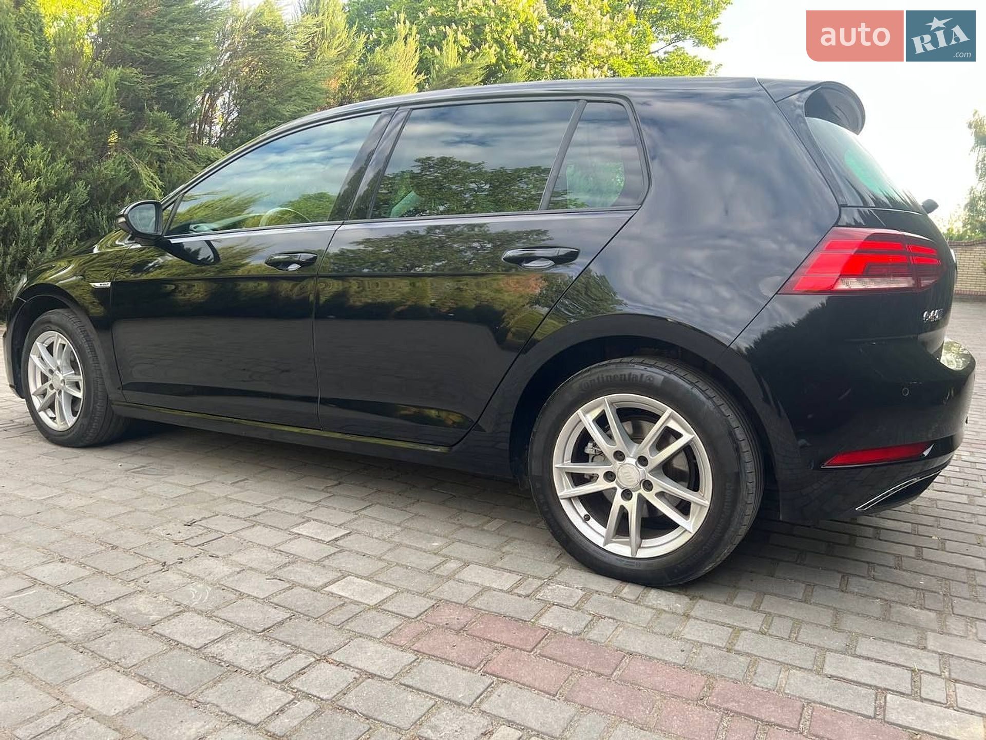 Volkswagen e-Golf 2018 VIN WVWZZZAUZJ8904833 фото оголошення 8 з 29