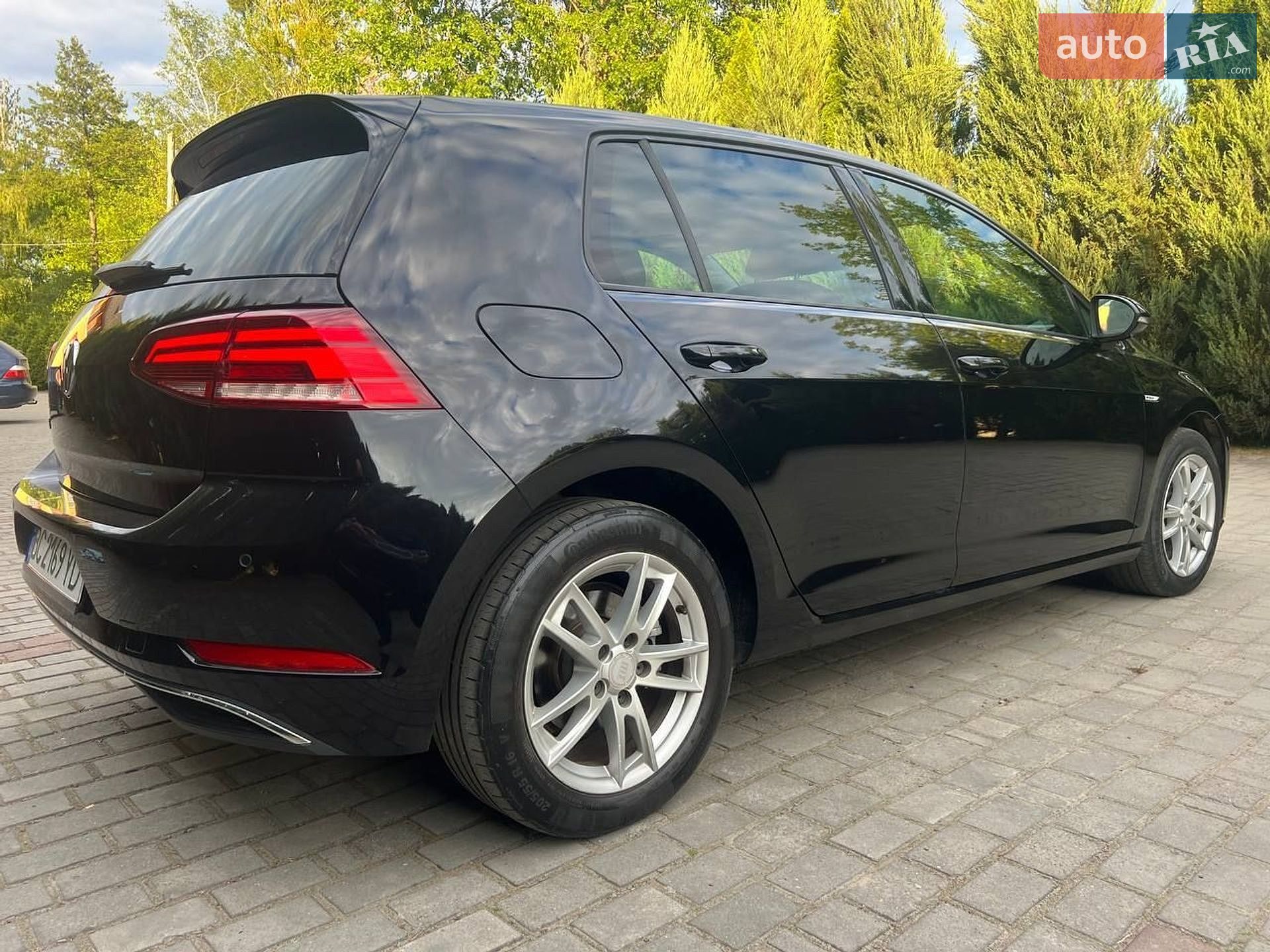 Volkswagen e-Golf 2018 VIN WVWZZZAUZJ8904833 фото оголошення 11 з 29