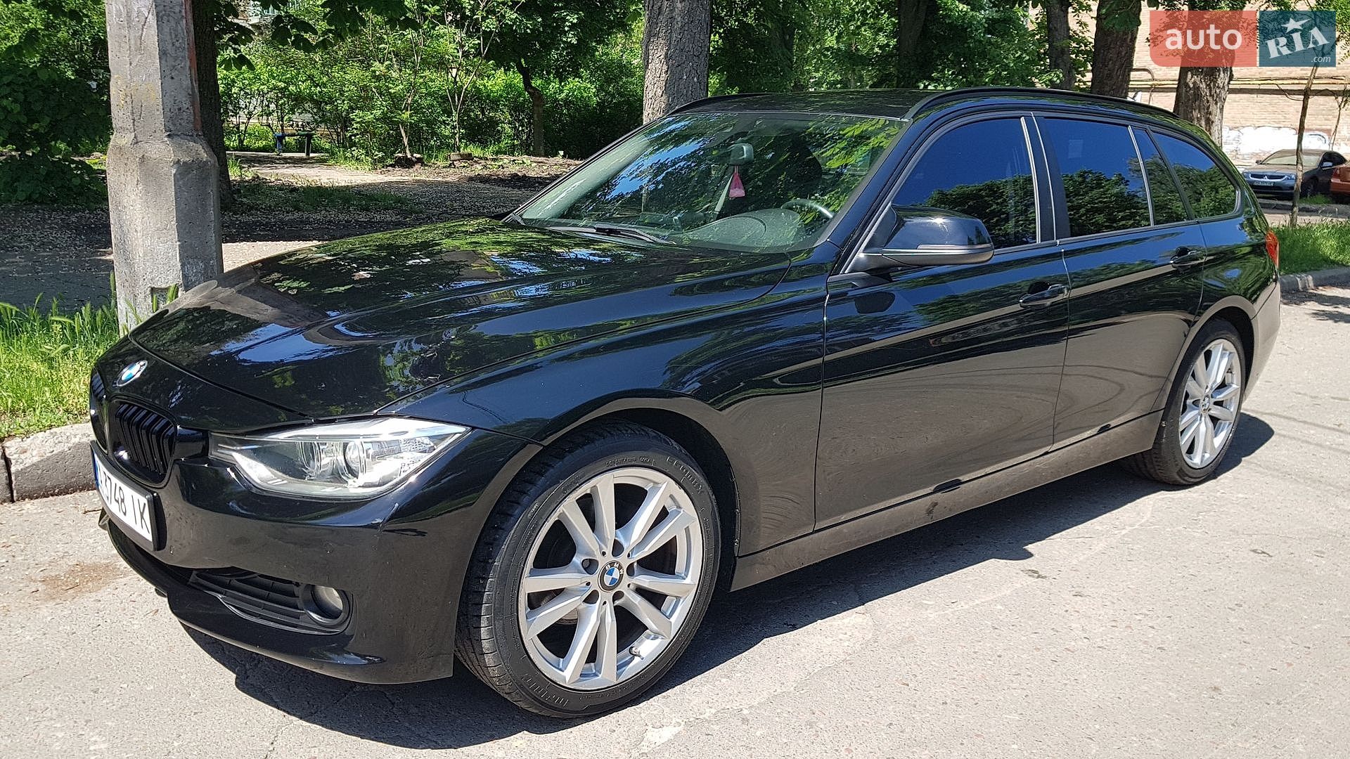 BMW 3 Series 2014 VIN WBA3K11050F860966 фото оголошення 3 з 34
