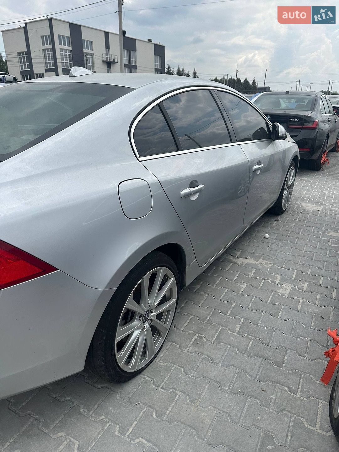 Volvo S60 2016 VIN LYV402HMXHB131813 фото оголошення 6 з 10