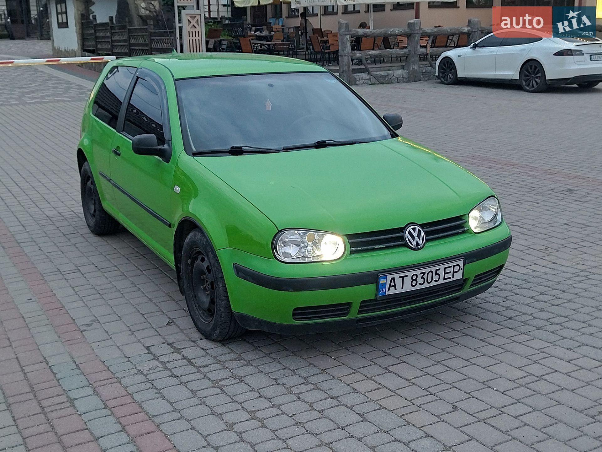 Volkswagen Golf 1998 VIN WVWZZZ1JZXW045714 фото оголошення 2 з 35