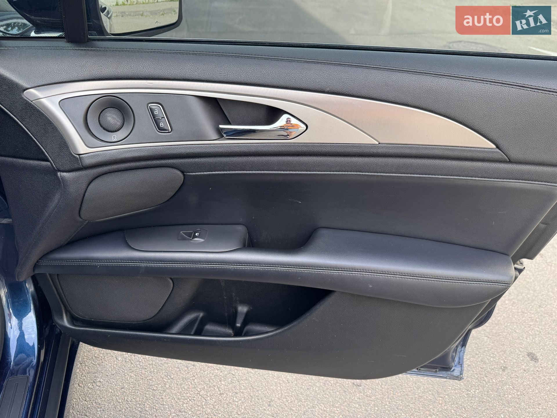 Lincoln MKZ 2016 VIN 3LN6L5C93HR604884 фото оголошення 37 з 41