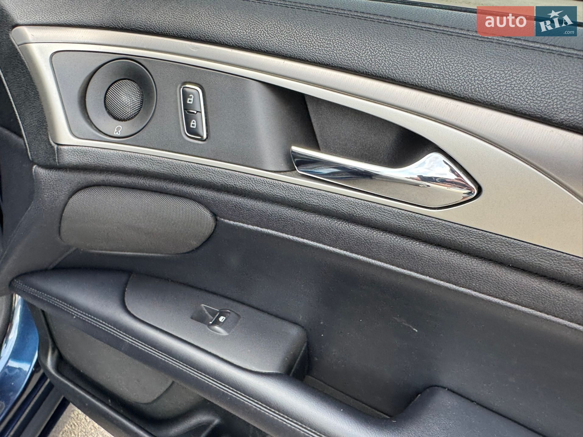 Lincoln MKZ 2016 VIN 3LN6L5C93HR604884 фото оголошення 38 з 41