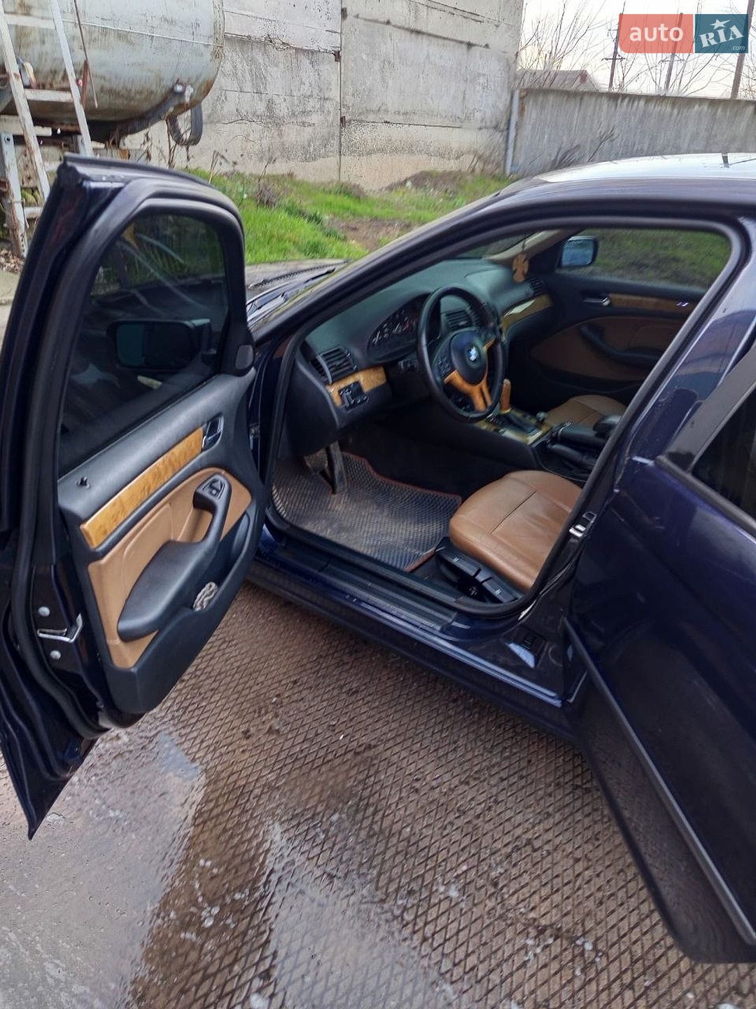 BMW 3 Series 2003 VIN WBAAY71030KC05434 фото оголошення 5 з 10
