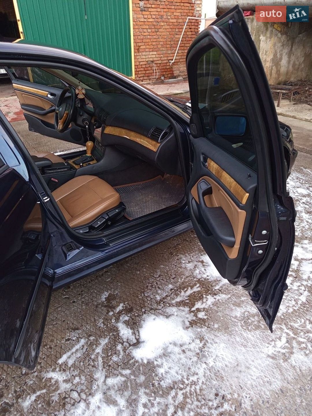 BMW 3 Series 2003 VIN WBAAY71030KC05434 фото оголошення 6 з 10
