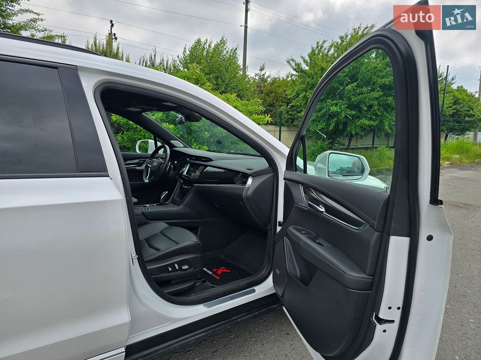 Cadillac XT6 2020 VIN 1GYKPGRS0LZ185369 фото оголошення 55 з 93