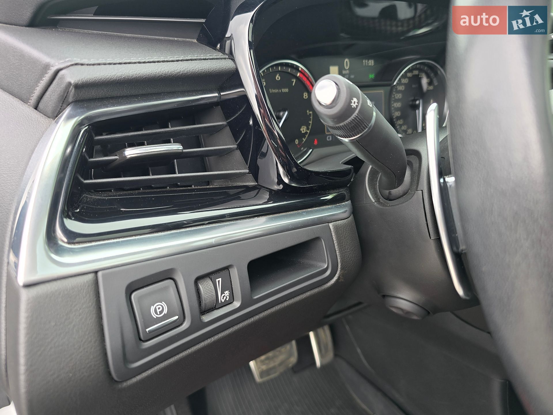 Cadillac XT6 2020 VIN 1GYKPGRS0LZ185369 фото оголошення 33 з 93