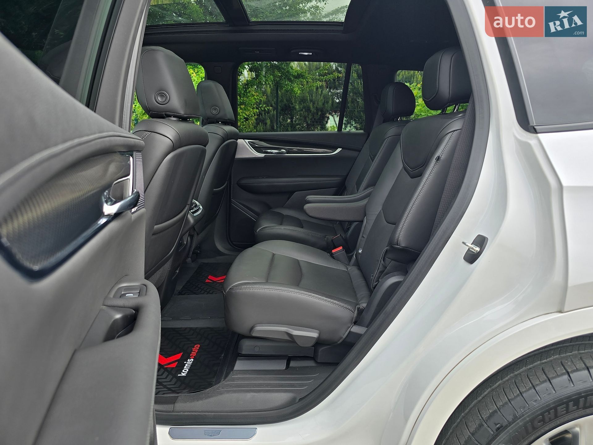 Cadillac XT6 2020 VIN 1GYKPGRS0LZ185369 фото оголошення 75 з 93