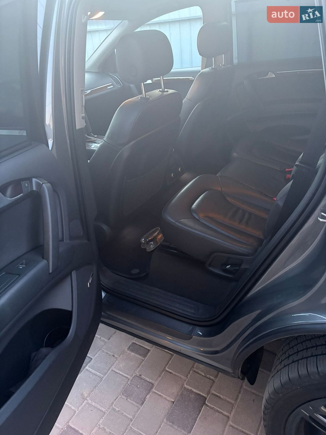 Audi Q7 2015 VIN WA1LGAFE7FD032117 фото оголошення 2 з 14