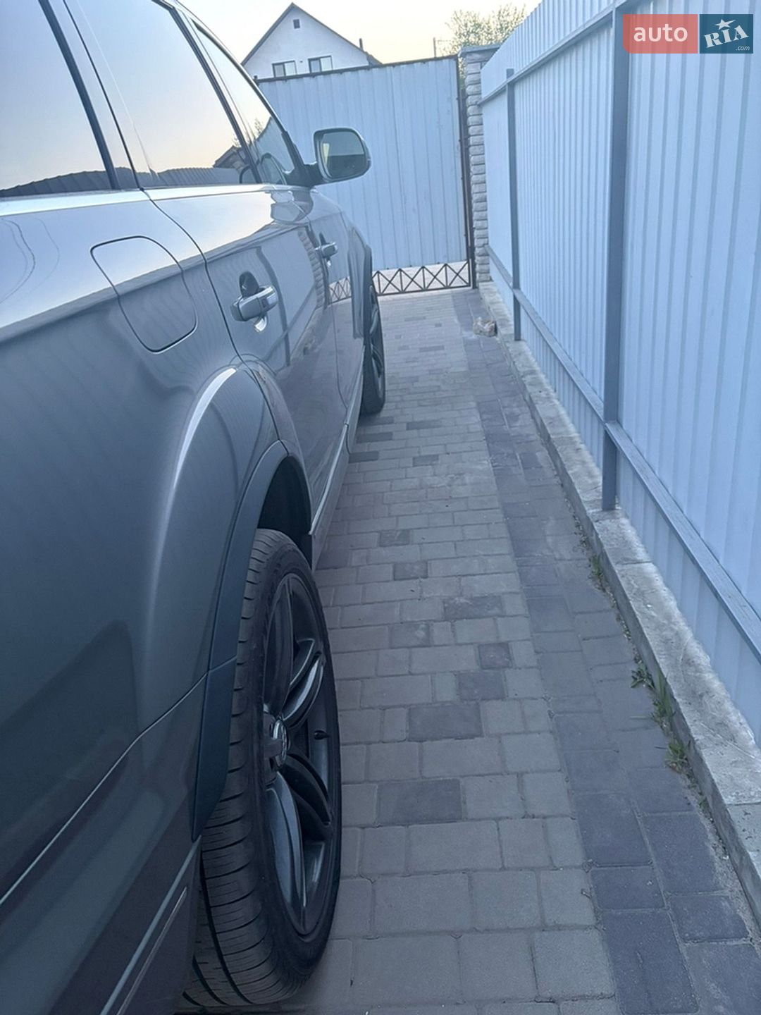 Audi Q7 2015 VIN WA1LGAFE7FD032117 фото оголошення 5 з 14