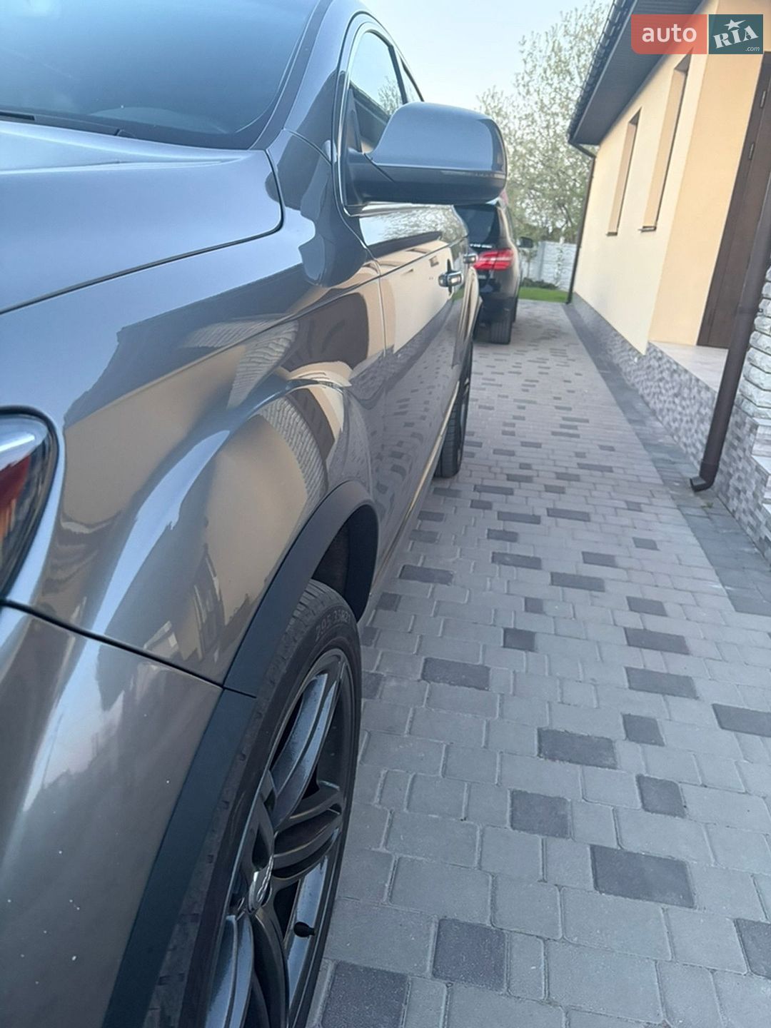 Audi Q7 2015 VIN WA1LGAFE7FD032117 фото оголошення 7 з 14