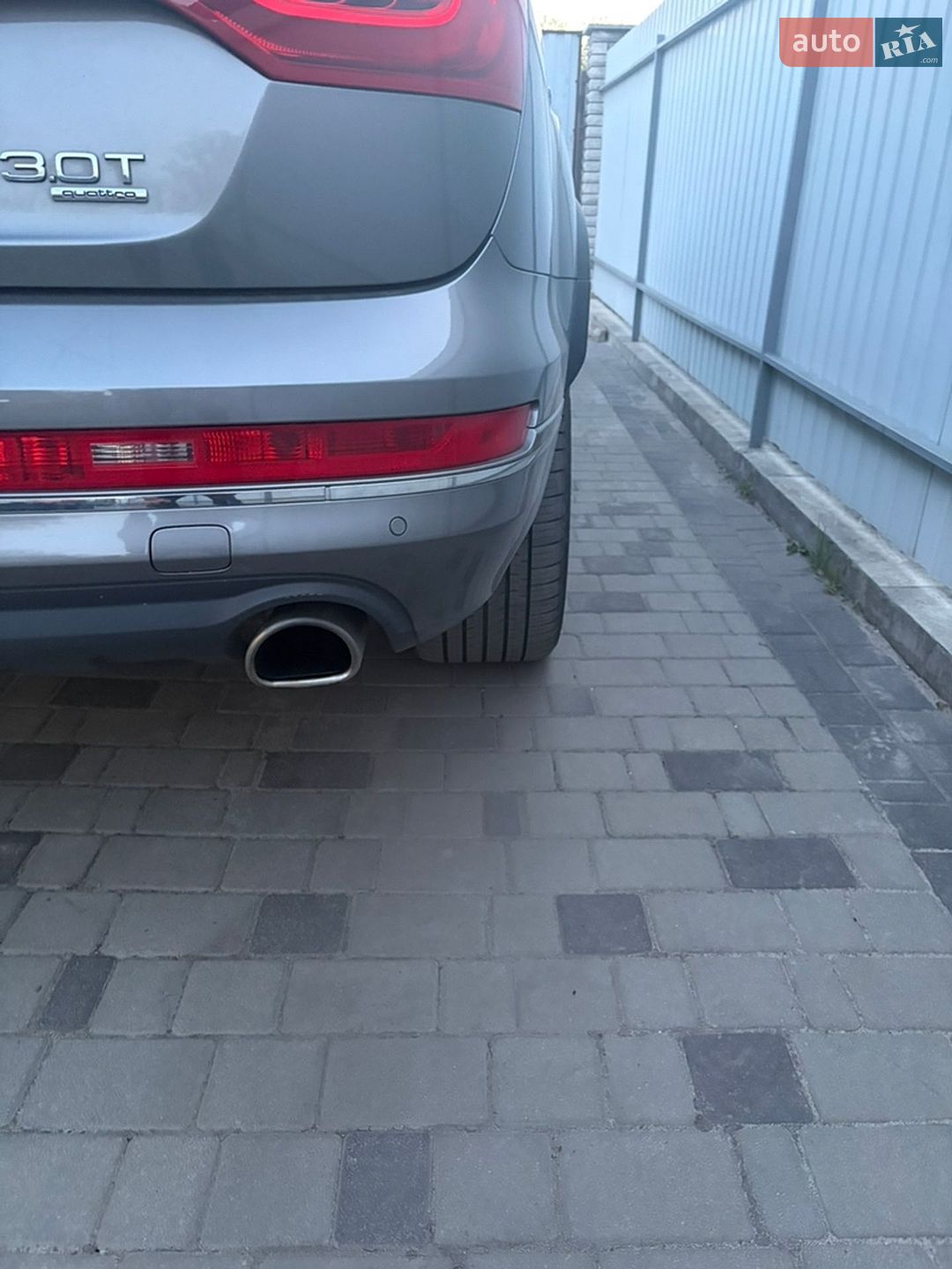 Audi Q7 2015 VIN WA1LGAFE7FD032117 фото оголошення 10 з 14