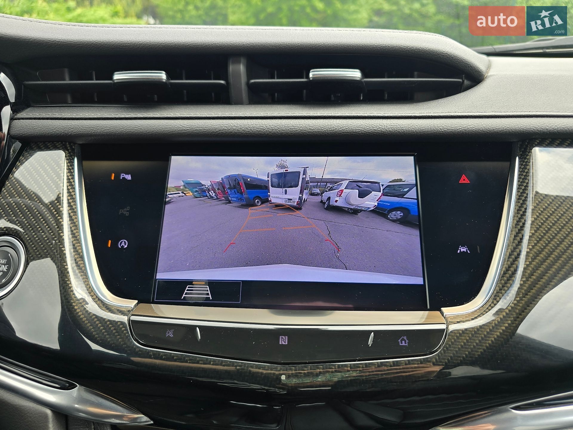 Cadillac XT6 2020 VIN 1GYKPGRS0LZ185369 фото оголошення 50 з 93