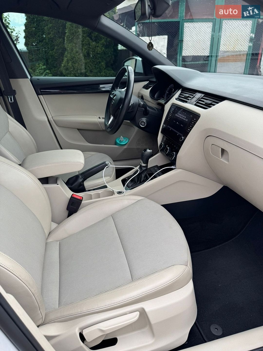 Skoda Octavia 2019 VIN TMBJJ7NE2L0041393 фото оголошення 26 з 26