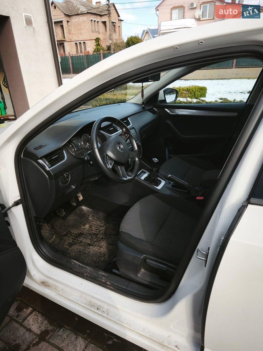 Skoda Octavia 2013 VIN Y6UAC2NE6EB007204 фото оголошення 14 з 19