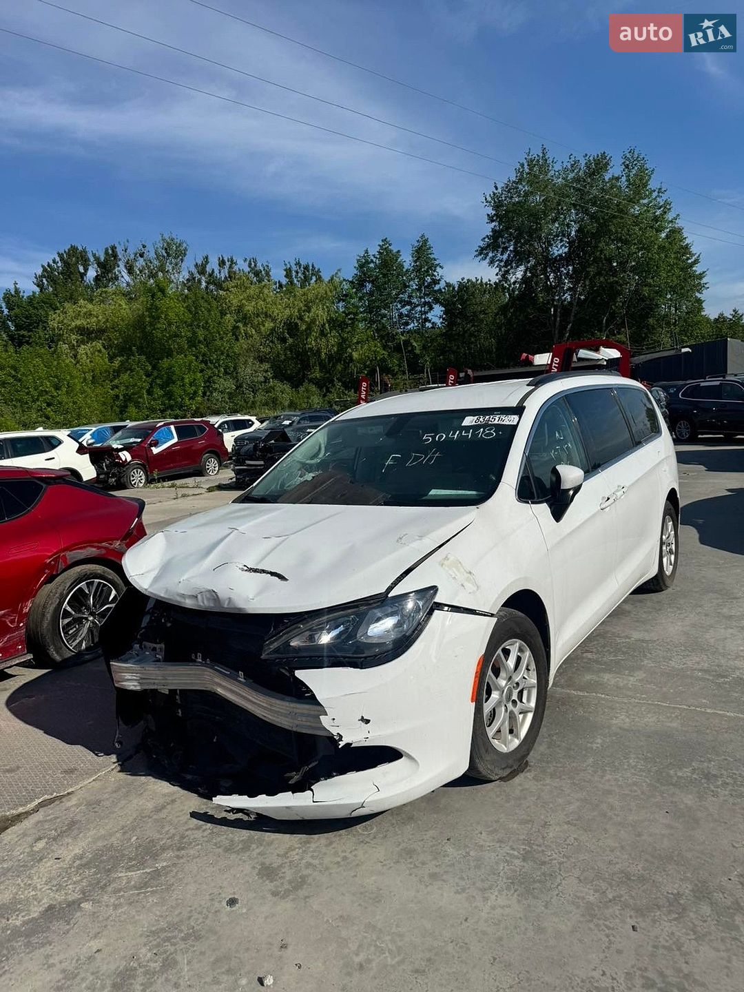 Chrysler Voyager 2020 VIN 2C4RC1DG1MR504418 фото оголошення 5 з 7