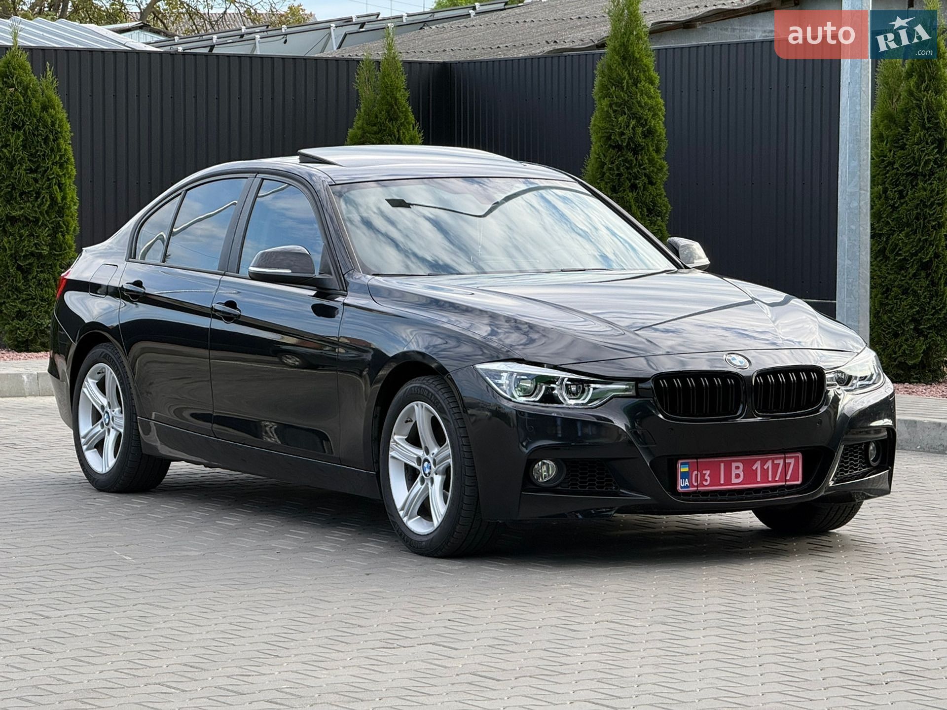 BMW 3 Series 2013 VIN WBA3A5C56EP600774 фото оголошення 2 з 27