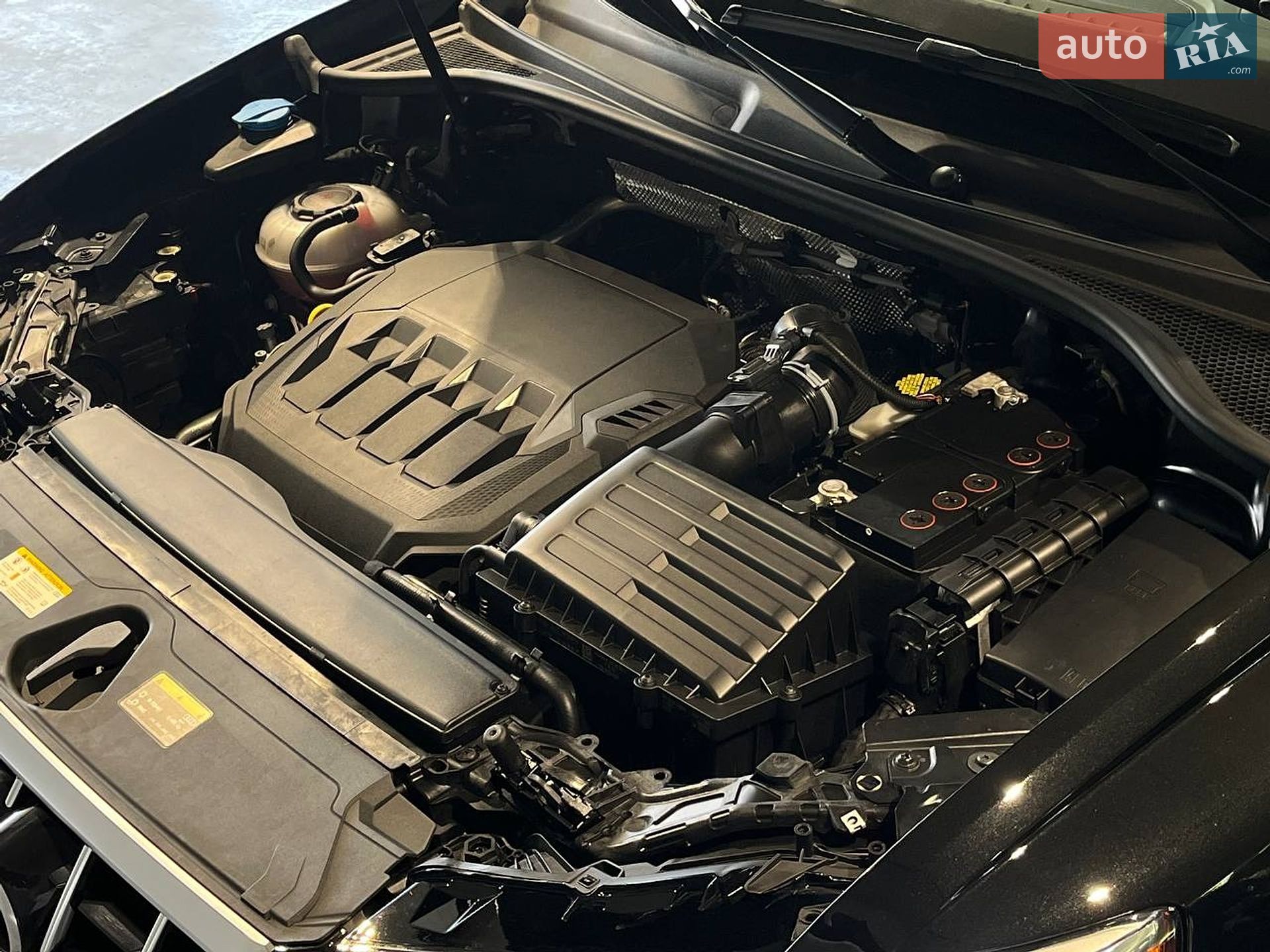 Audi Q3 2020 VIN WA1AUCF30M1073231 фото оголошення 13 з 36
