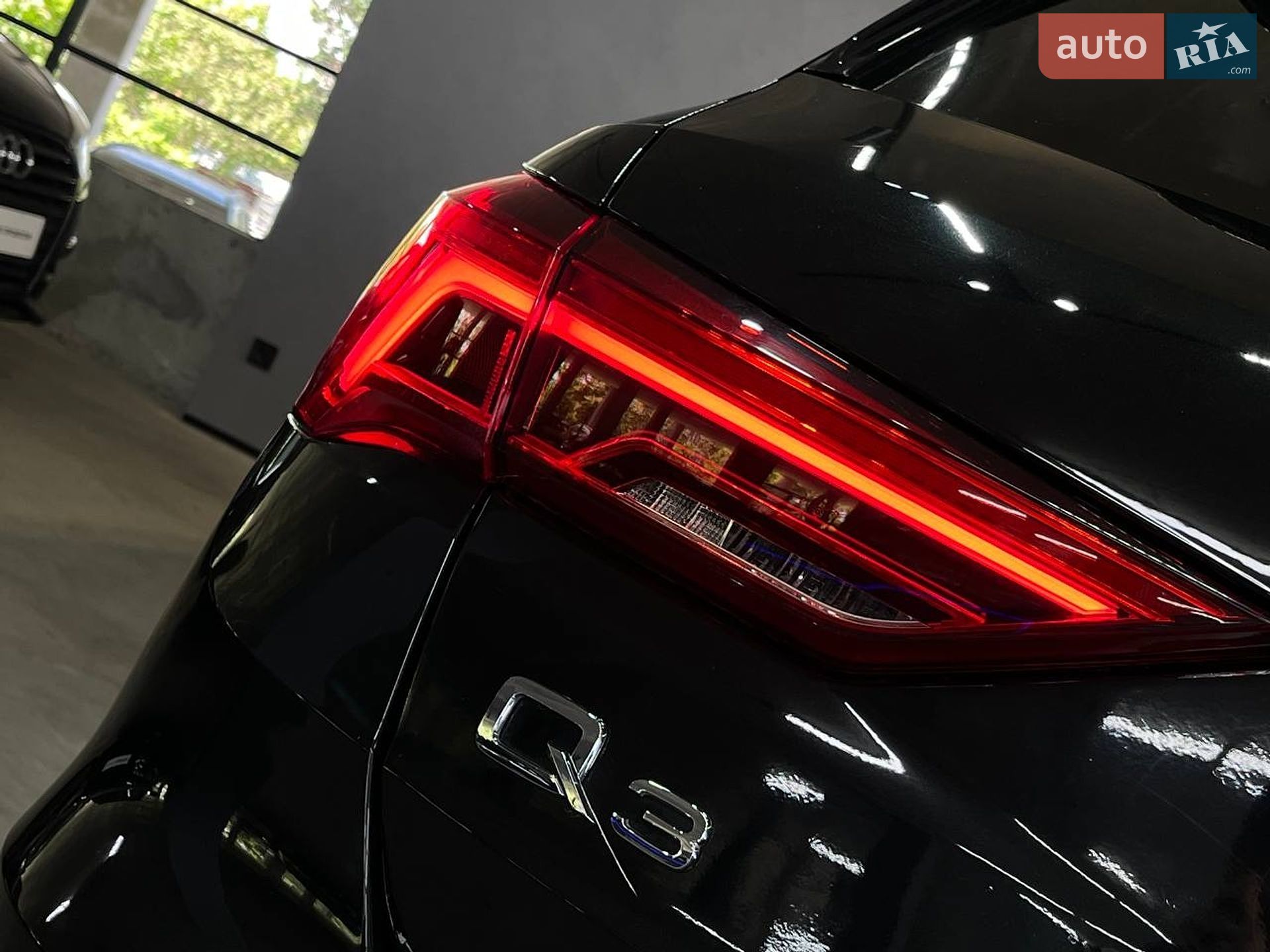 Audi Q3 2020 VIN WA1AUCF30M1073231 фото оголошення 19 з 36
