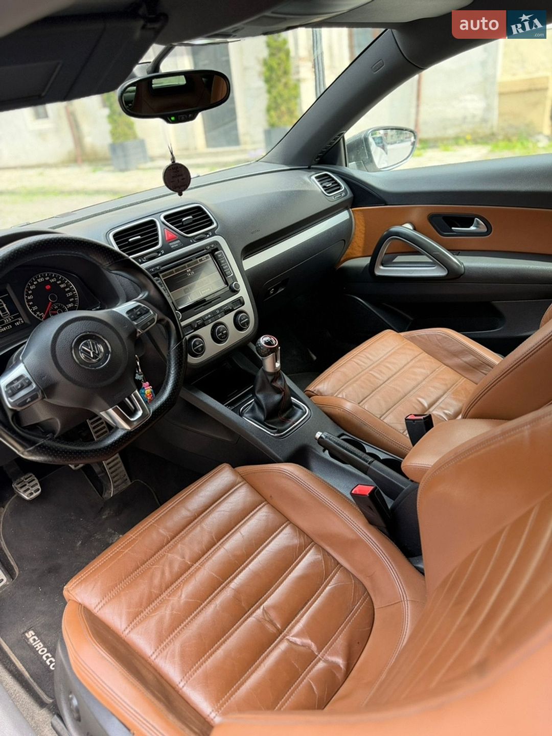 Volkswagen Scirocco 2009 VIN WVWZZZ13ZAV409391 фото оголошення 14 з 17