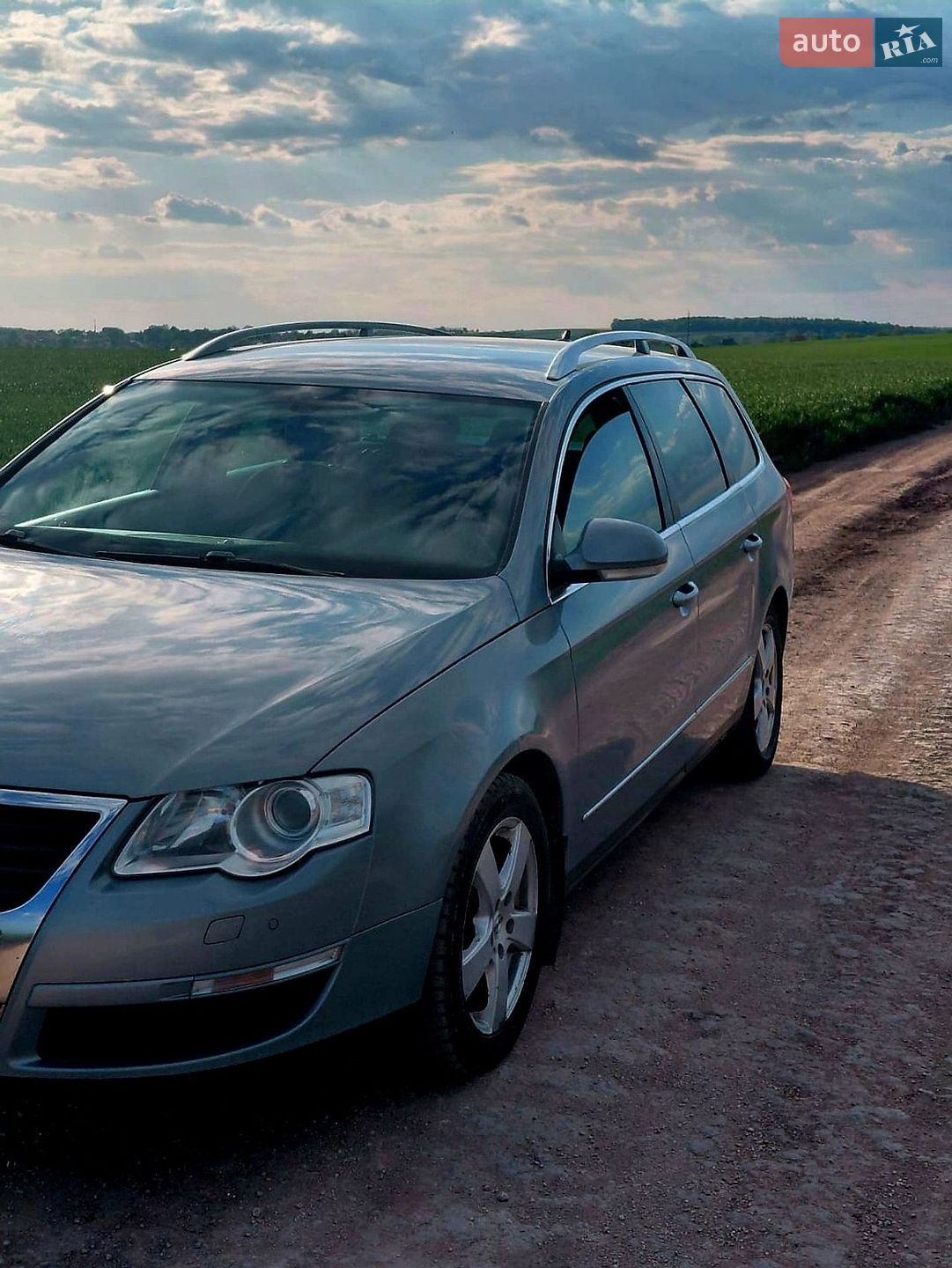 Volkswagen Passat 2010 VIN WVWZZZ3CZAE155914 фото оголошення 3 з 21