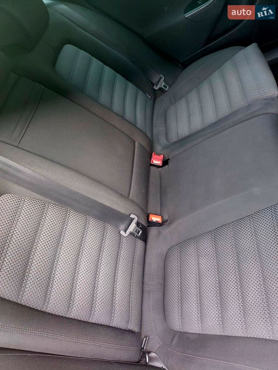 Volkswagen Passat 2010 VIN WVWZZZ3CZAE155914 фото оголошення 20 з 21