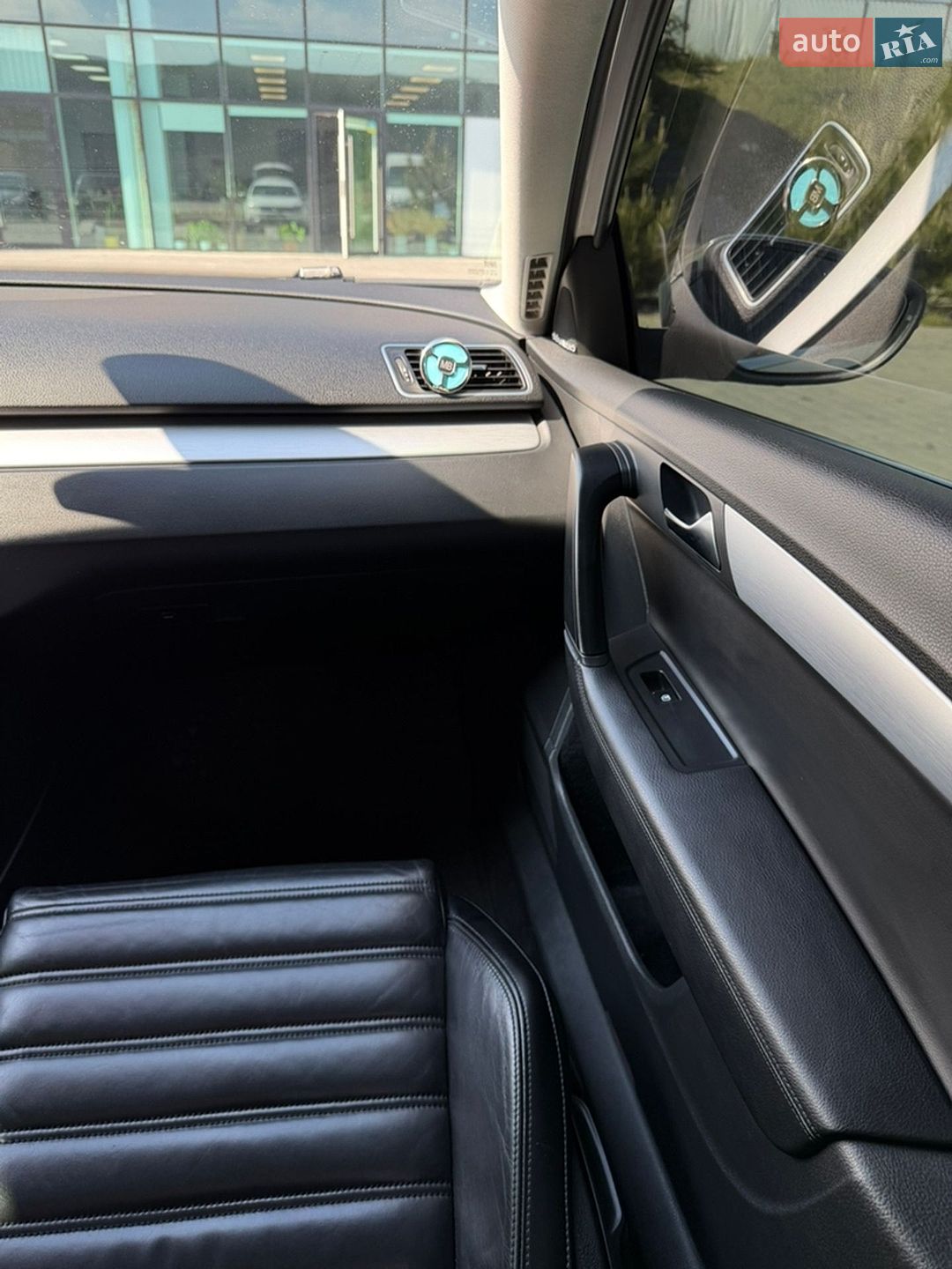 Volkswagen Passat 2012 VIN WVWZZZ3CZDE042671 фото оголошення 24 з 52
