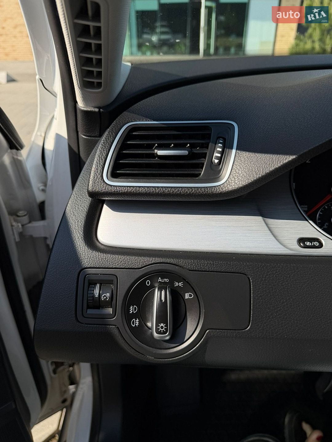 Volkswagen Passat 2012 VIN WVWZZZ3CZDE042671 фото оголошення 26 з 52